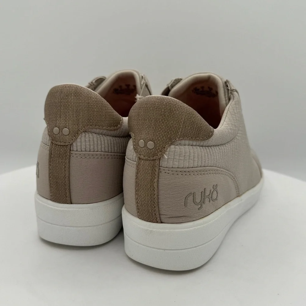 RYKA VIBE WOMENS SPORT CASUAL SNEAKER/SHORT BOOT SIZE 7.5 W/EU 37.5 CLR CHATAUPE